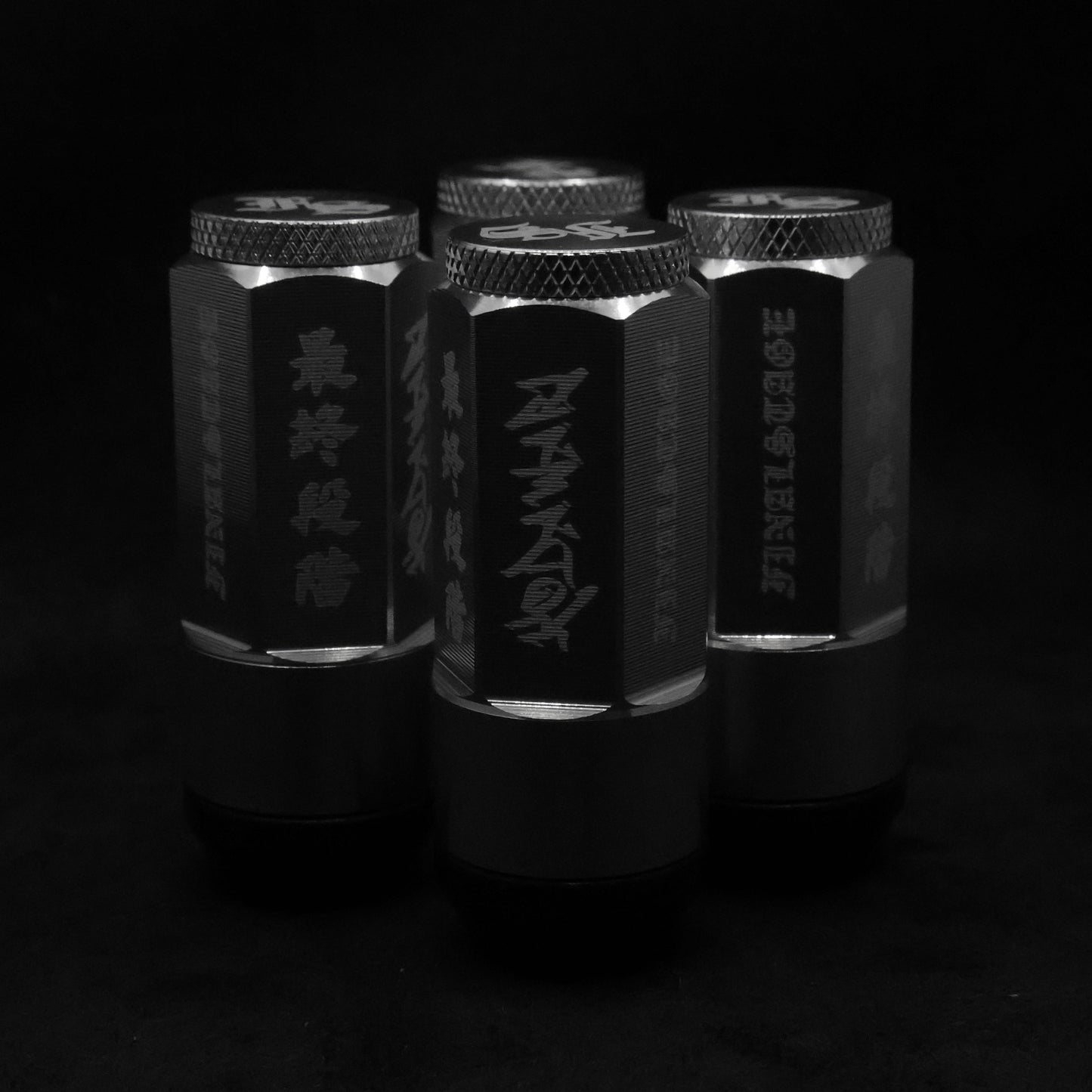 Show Lug Nuts